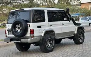 Toyota Land Cruiser Prado 1999 White