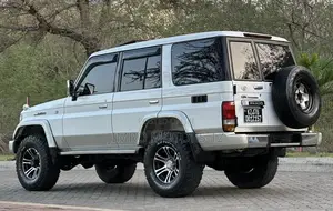 Toyota Land Cruiser Prado 1999 White