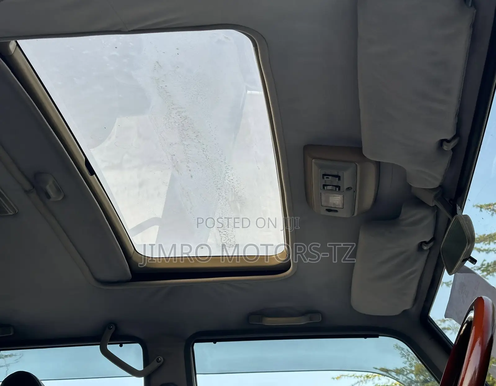 Toyota Land Cruiser Prado 1999 White