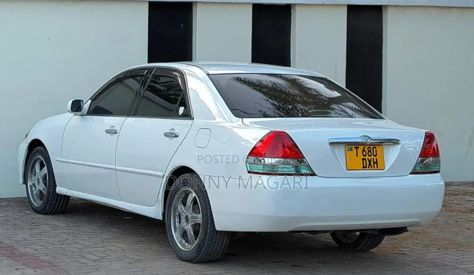 Toyota Mark II 2003 White