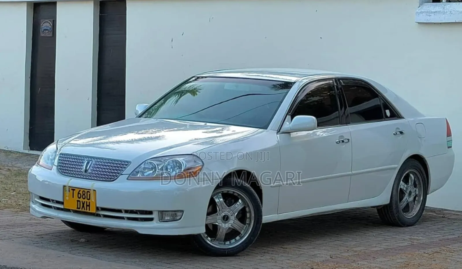 Toyota Mark II 2003 White