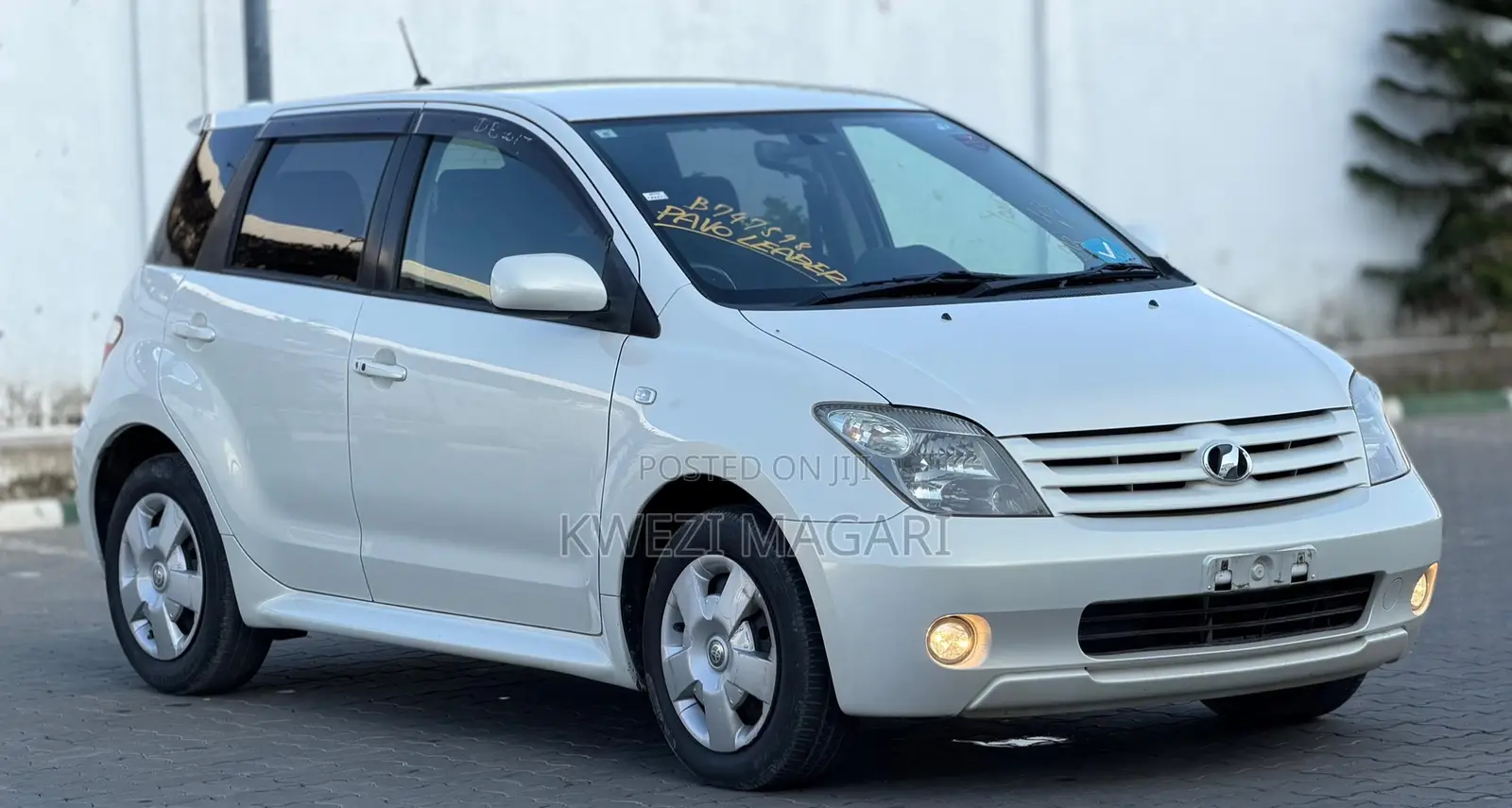 Toyota IST 2006 White