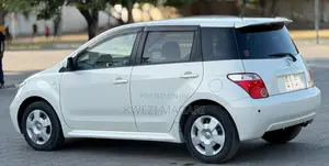 Toyota IST 2006 White