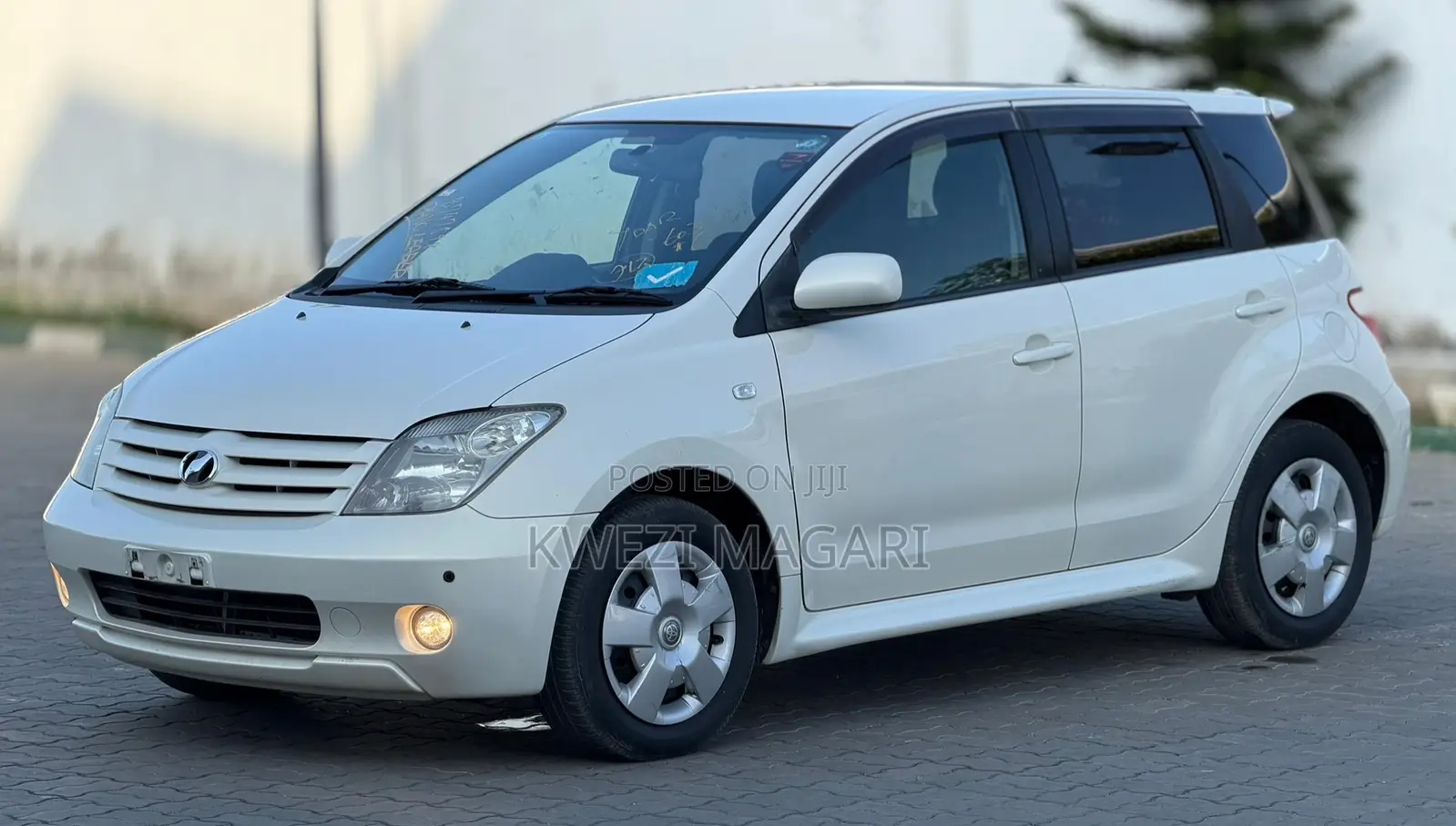 Toyota IST 2006 White