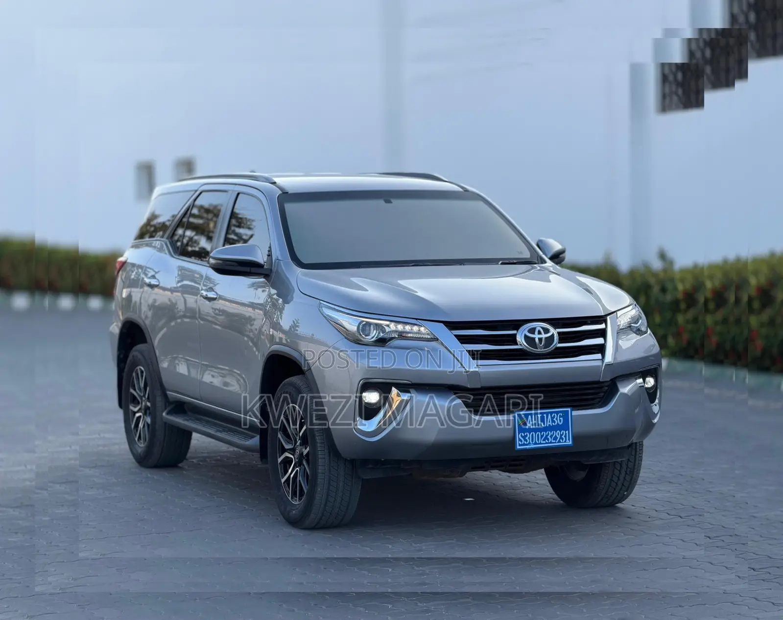 Toyota Fortuner 2018 Silver