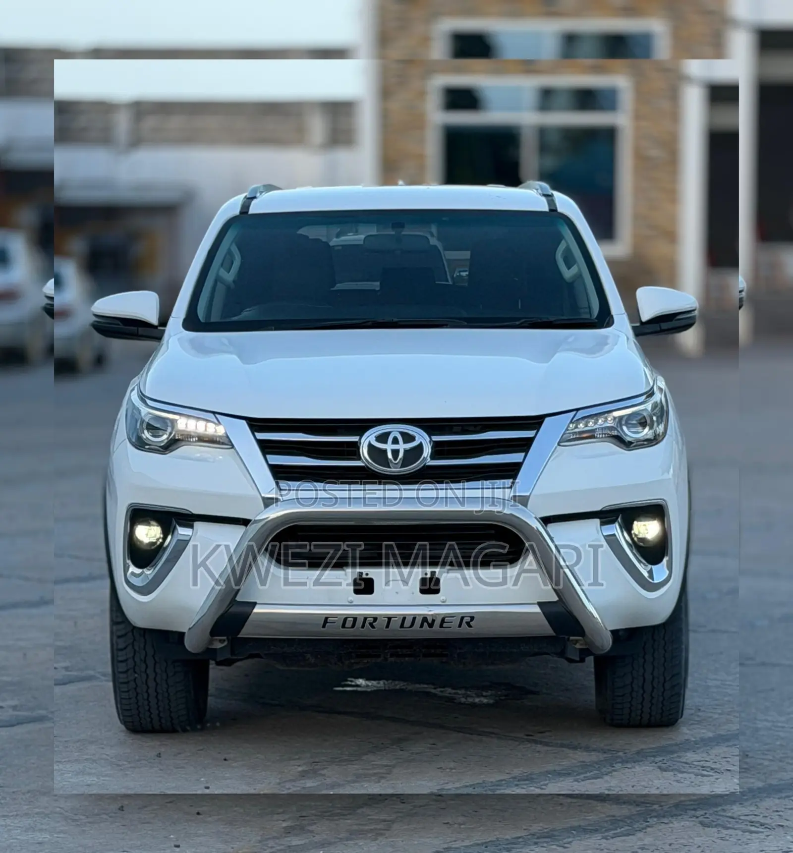 Toyota Fortuner 2019 White