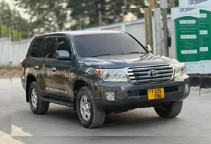 Toyota Land Cruiser 2013 Gray