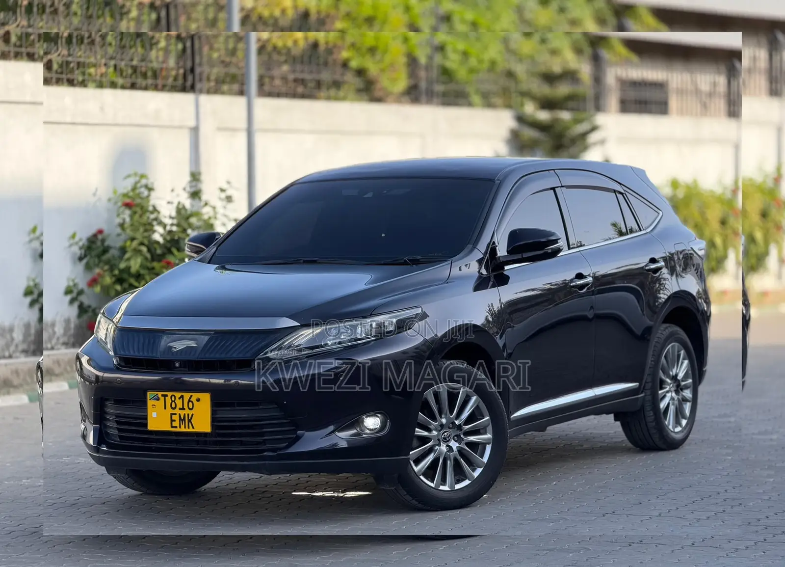 Toyota Harrier 2014 Black