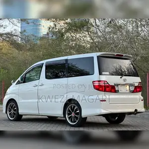 Toyota Alphard 2006 White
