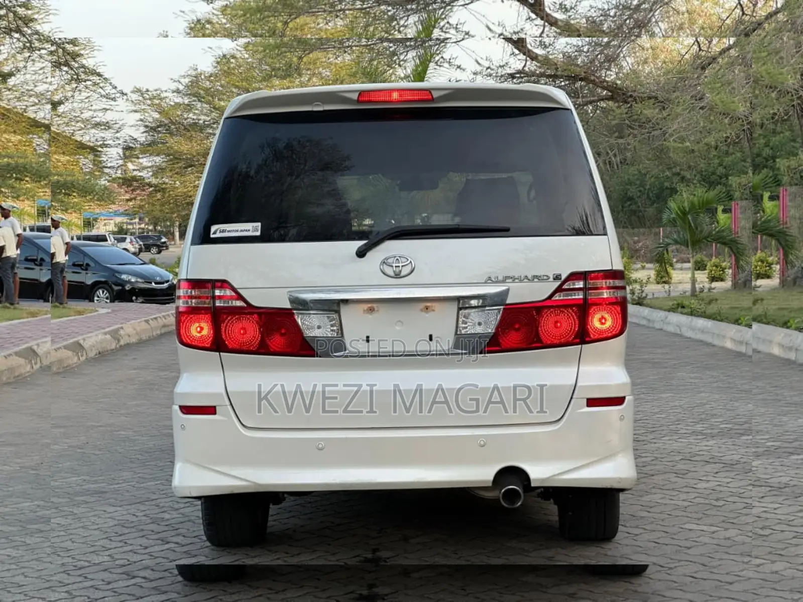 Toyota Alphard 2006 White