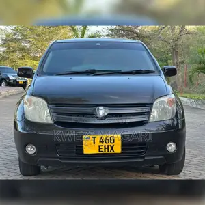 Toyota IST 2004 Black