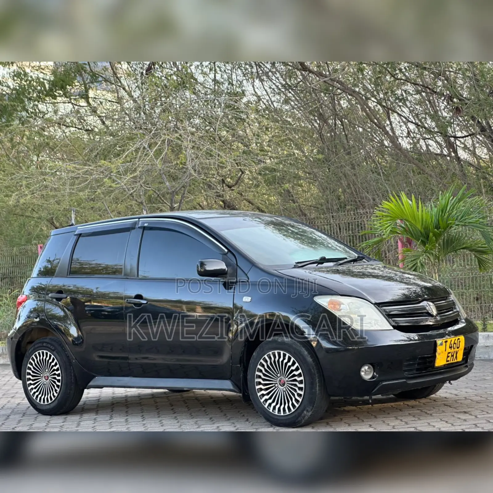 Toyota IST 2004 Black