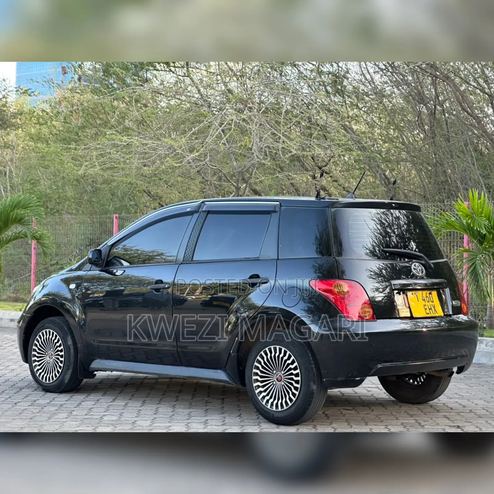 Toyota IST 2004 Black
