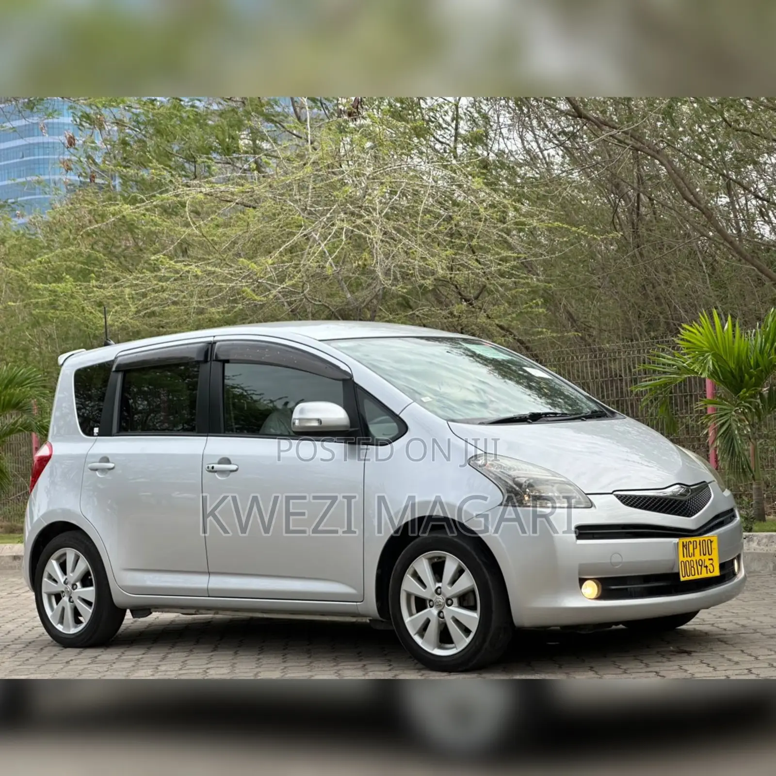 Toyota Ractis 2007 Silver