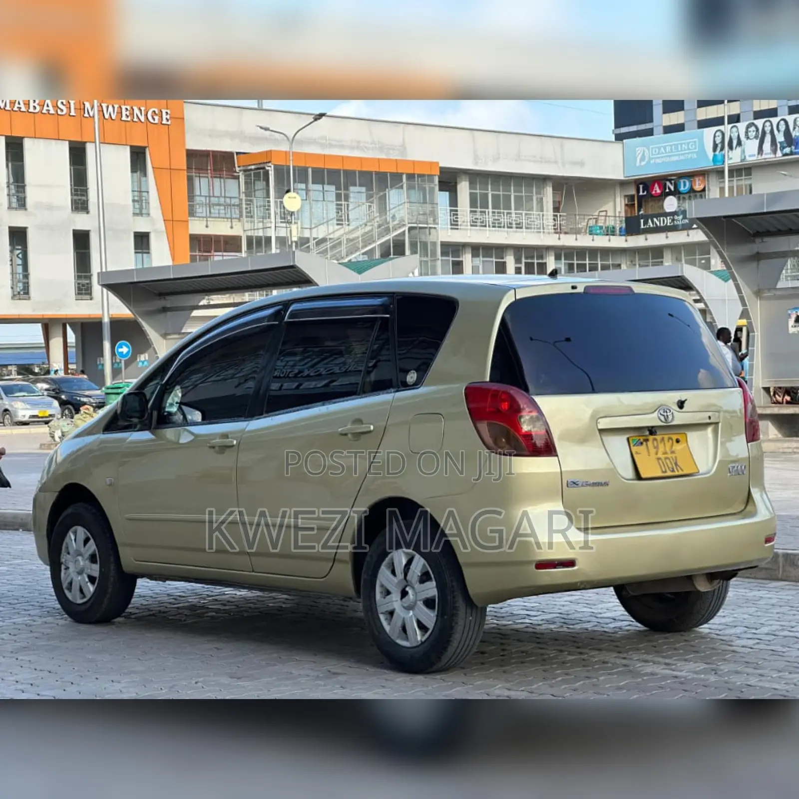 Toyota Corolla Spacio 2003 Gold