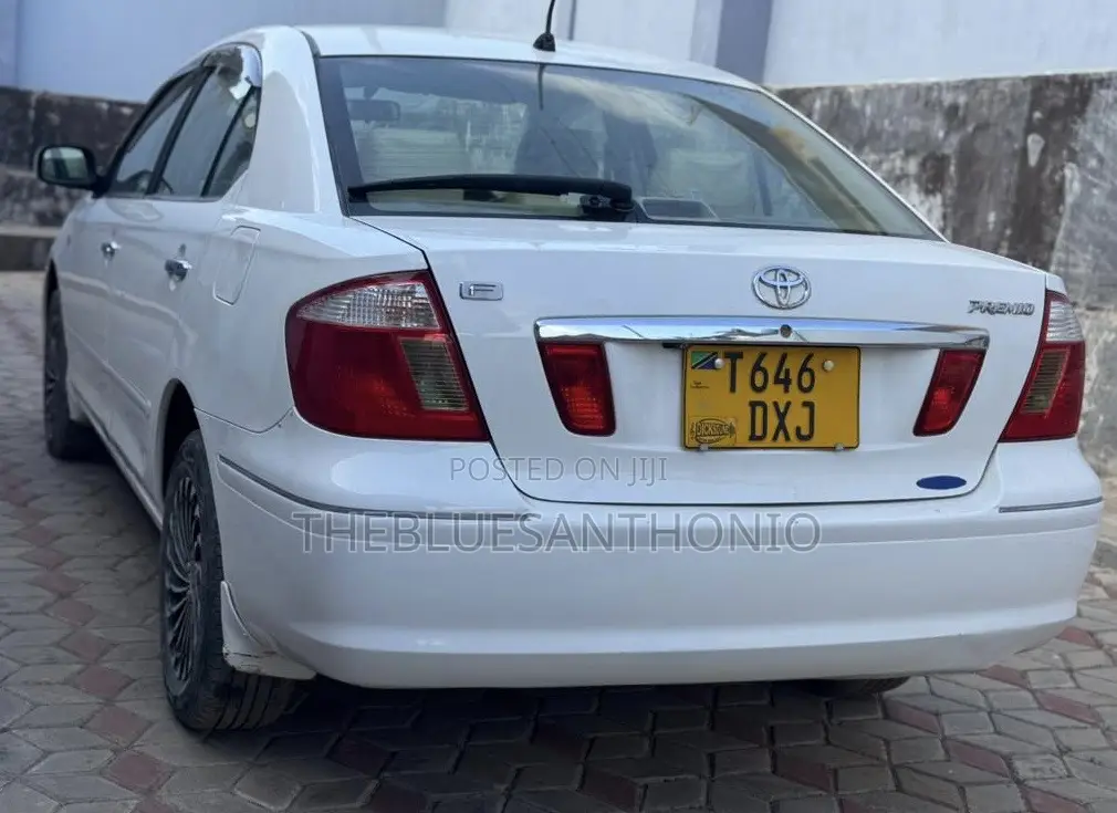 Toyota Premio 2004 White