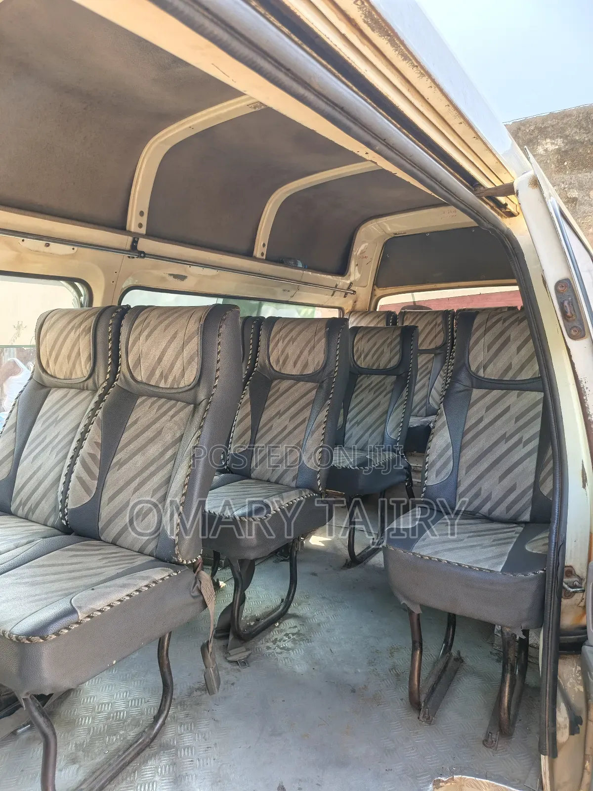 Nissan Caravan (Urvan) 1999 White