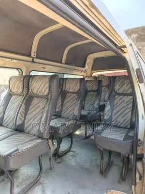 Nissan Caravan (Urvan) 1999 White