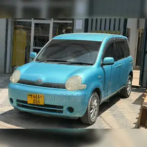 Toyota Sienta 2006 Blue