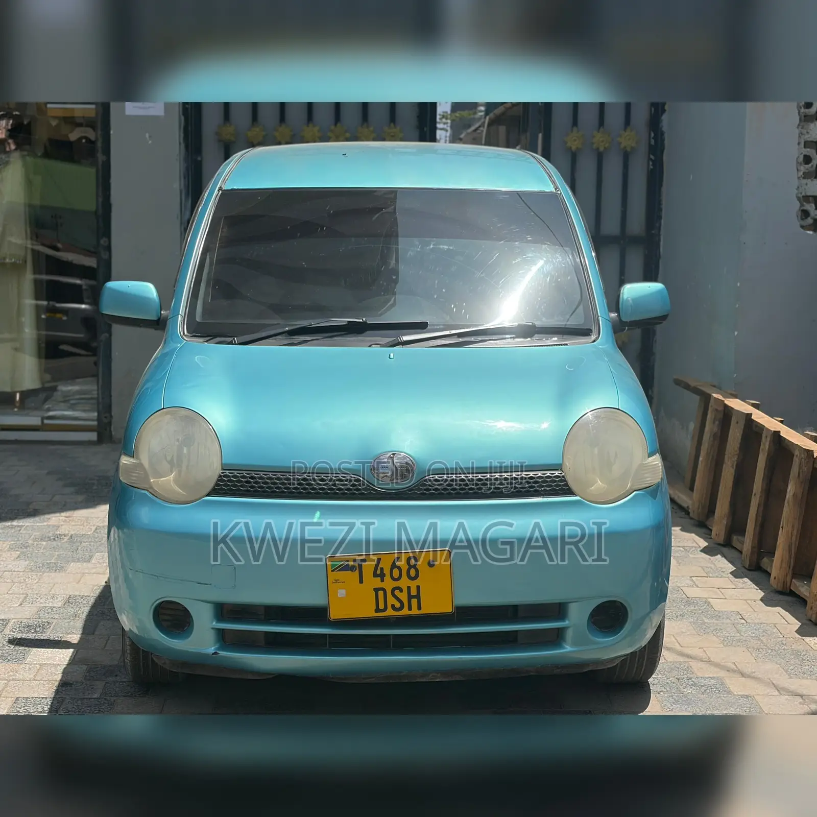 Toyota Sienta 2006 Blue