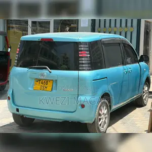 Toyota Sienta 2006 Blue