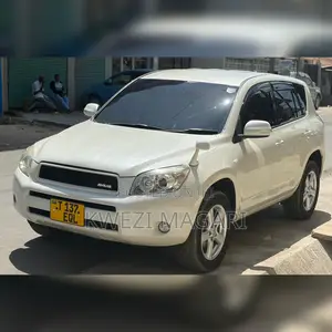 Toyota RAV4 2008 White