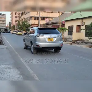 Toyota Harrier 2005 Silver