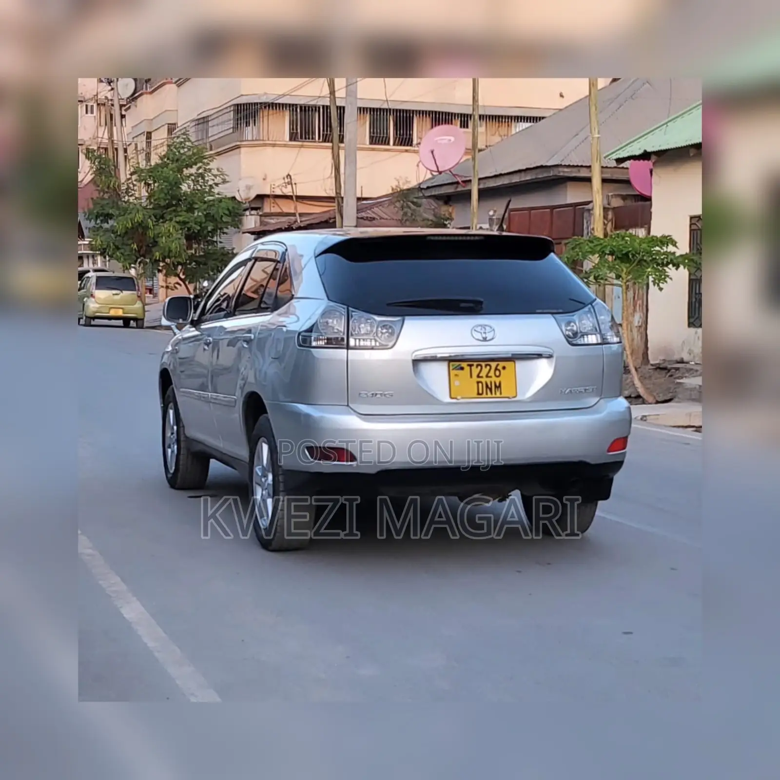 Toyota Harrier 2005 Silver