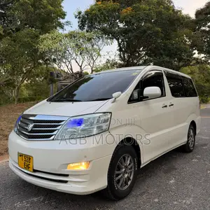Toyota Alphard 2.4 Petrol FWD 2006 White