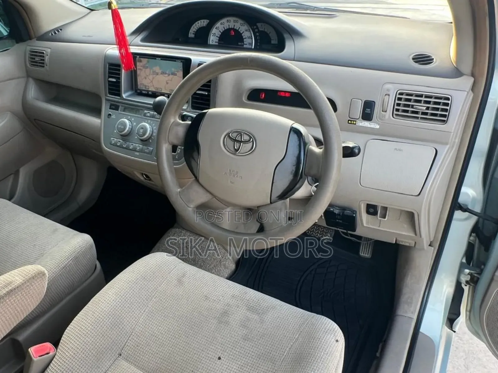 Toyota Raum 2003 Blue