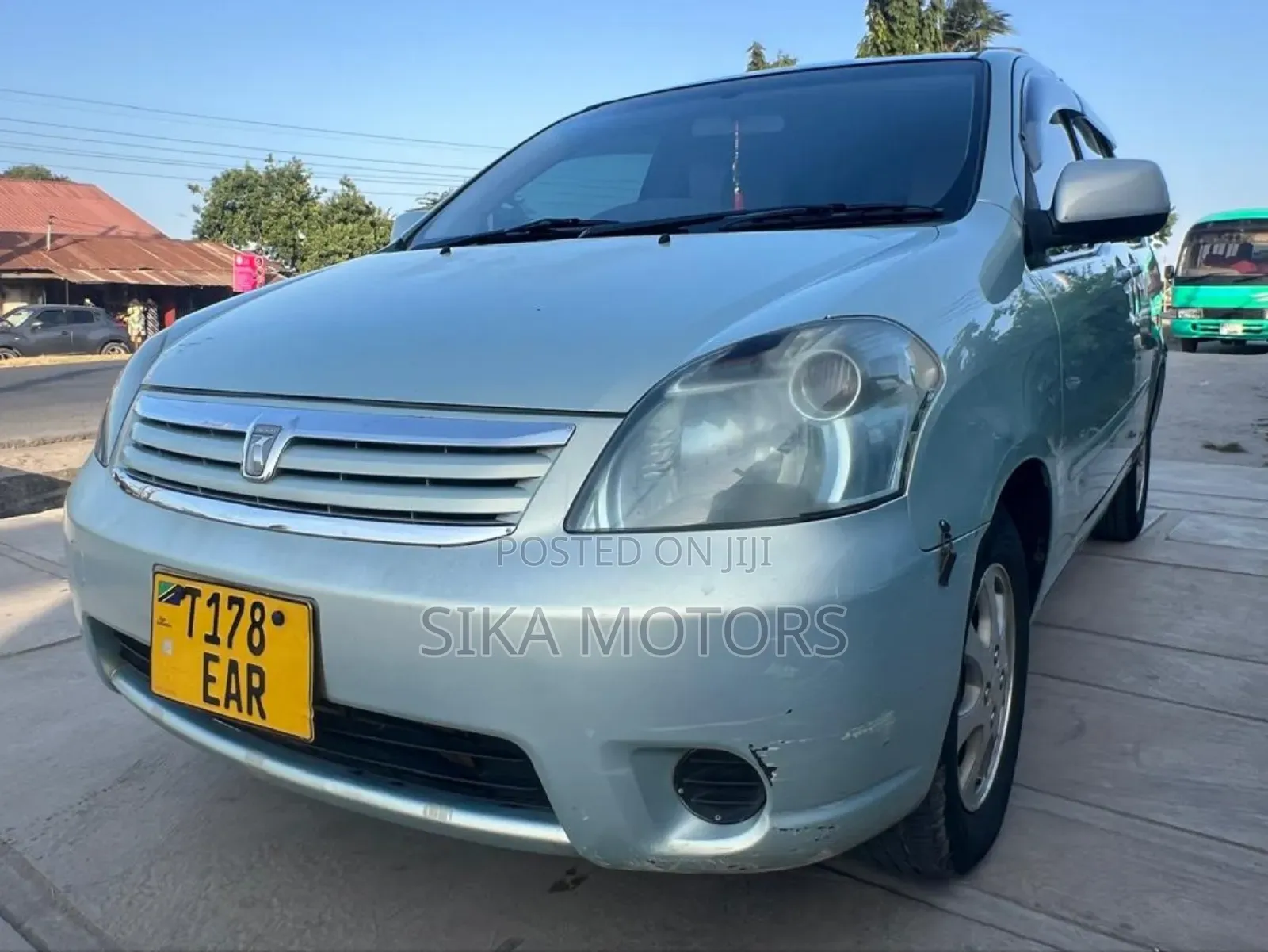 Toyota Raum 2003 Blue