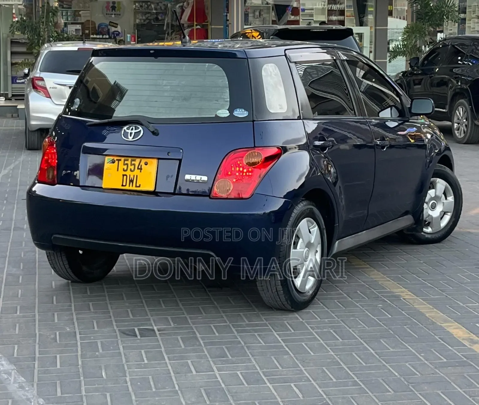 Toyota IST 2005 Blue