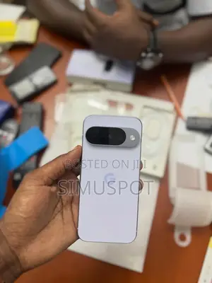 New Google Pixel 10 128 GB Yellow