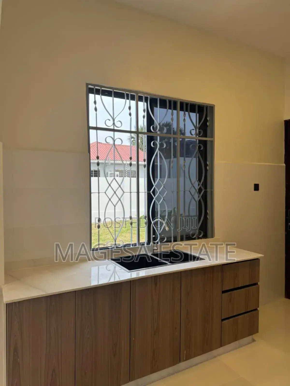 4bdrm House in Mbweni for sale