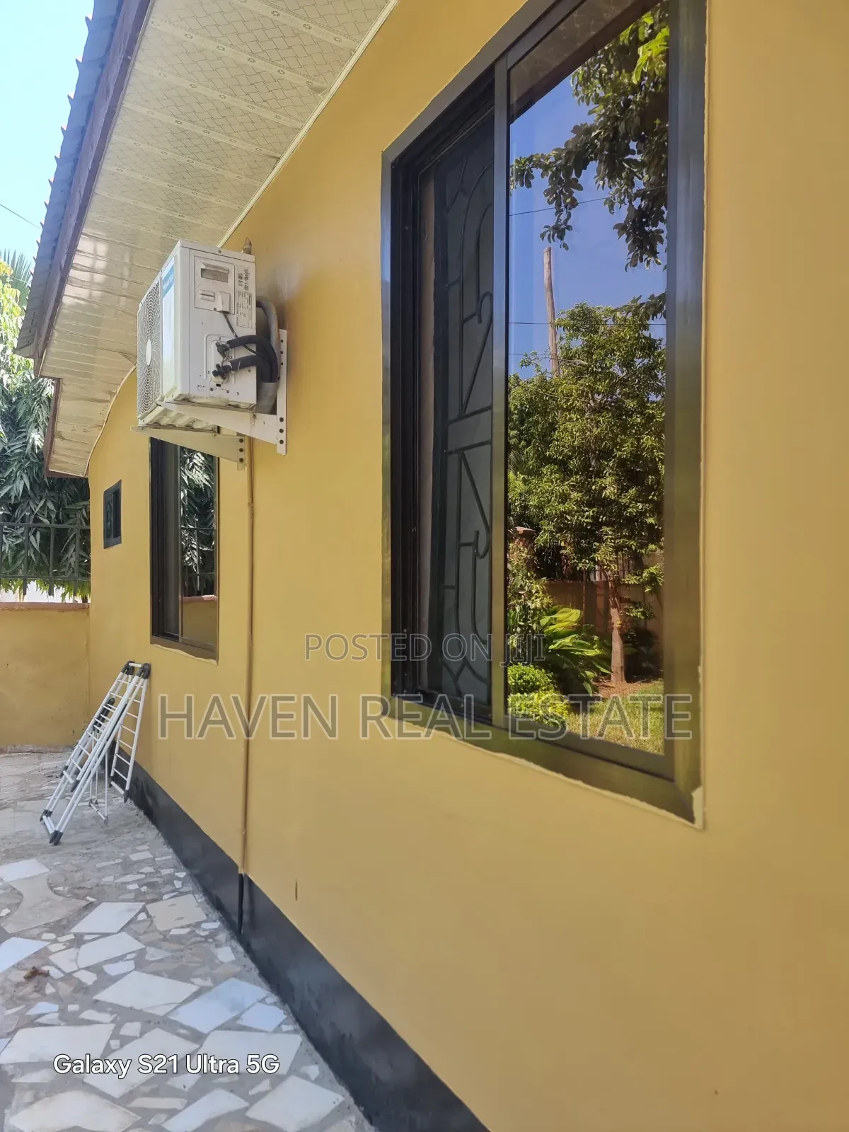Furnished 2bdrm Apartment in Oyster Bay for rent
