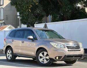 Subaru Forester 2012 Gray