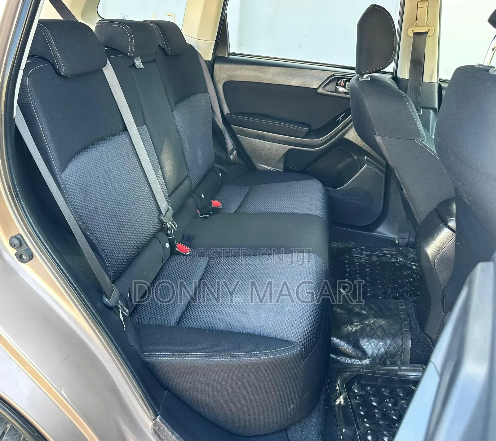 Subaru Forester 2012 Gray