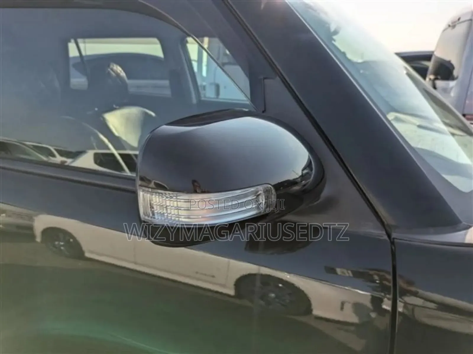 Toyota Corolla Rumion Hatchback 1.5 FWD 2009 Matt Black