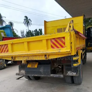 Hino Tipper H07d