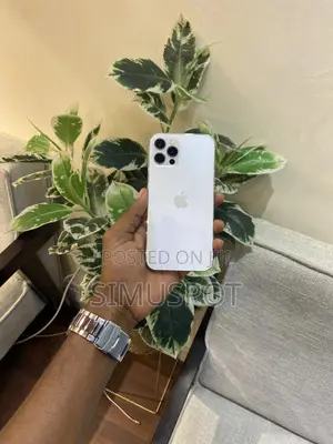 New Apple iPhone 12 Pro 128 GB Gold