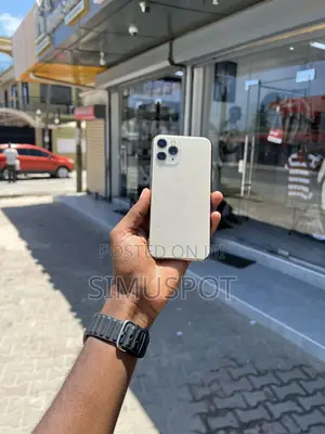 New Apple iPhone 12 Pro 128 GB Gold