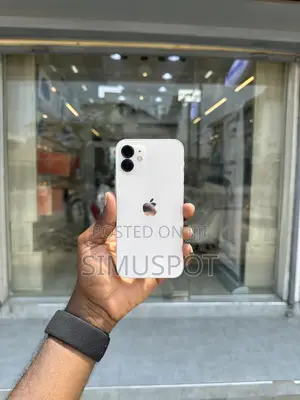 New Apple iPhone 12 64 GB White