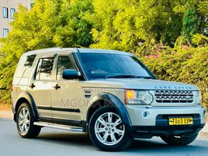 Land Rover Discovery 2011 Gray
