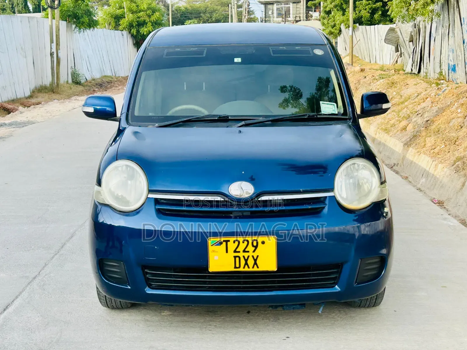 Toyota Sienta 2008 Blue