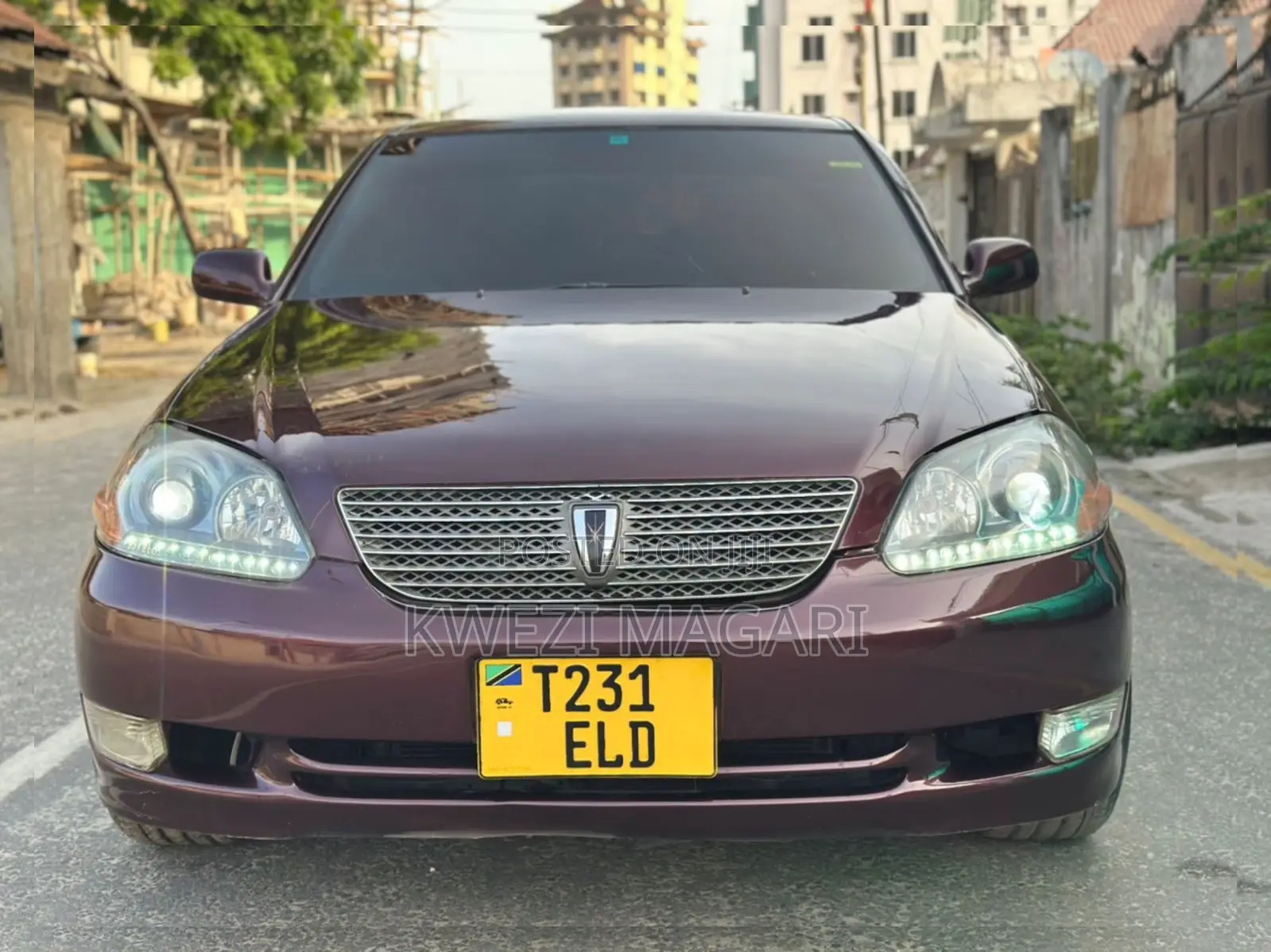 Toyota Mark II 2000 Black