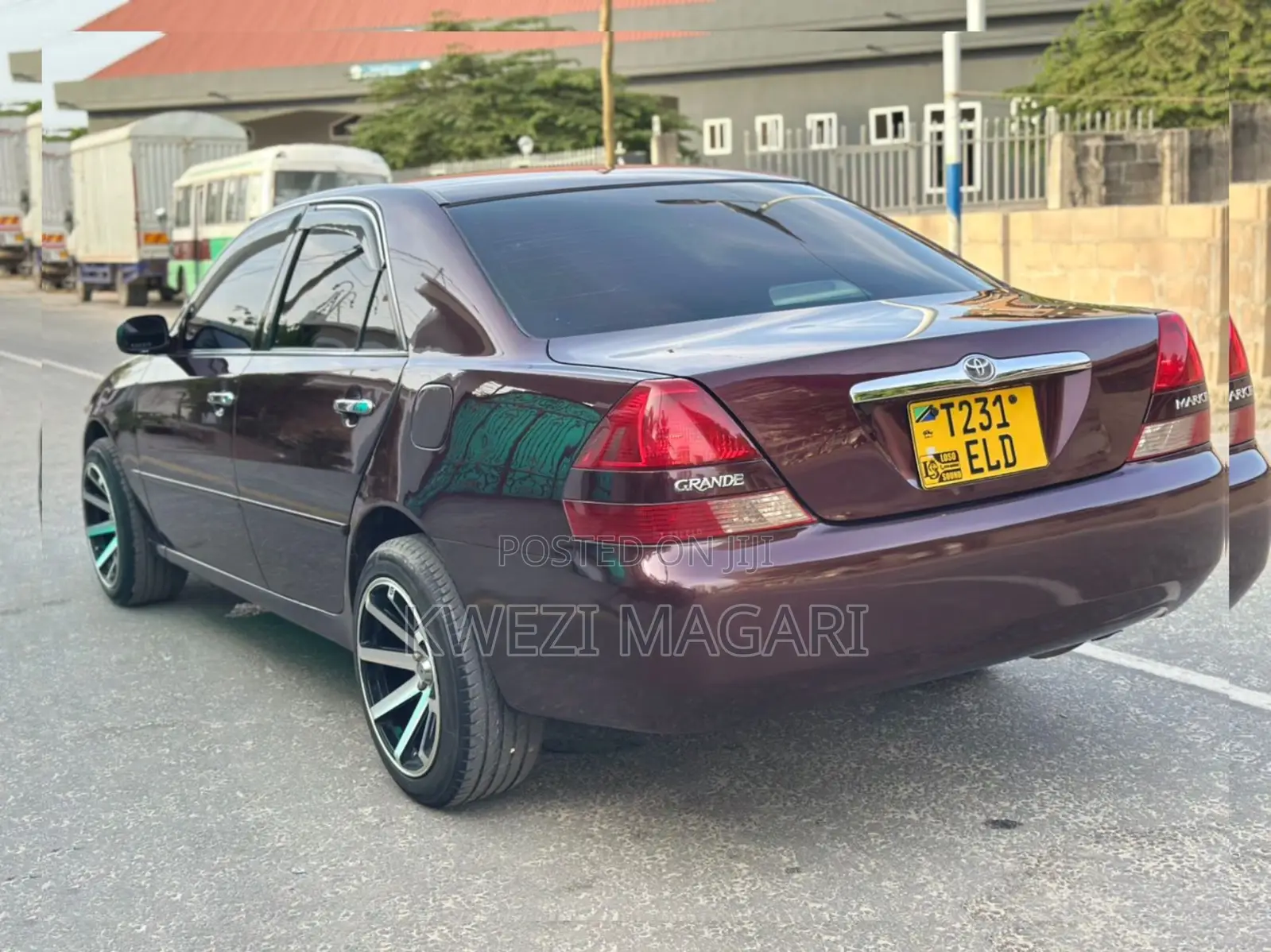 Toyota Mark II 2000 Black