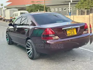 Toyota Mark II 2000 Black