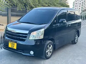 Toyota Noah 2008 Black