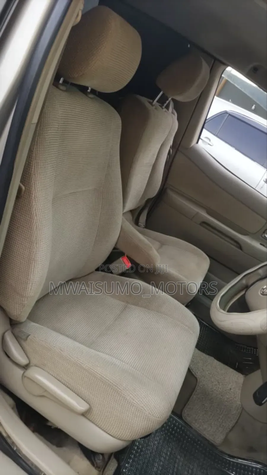 Toyota Raum 2003 Gold