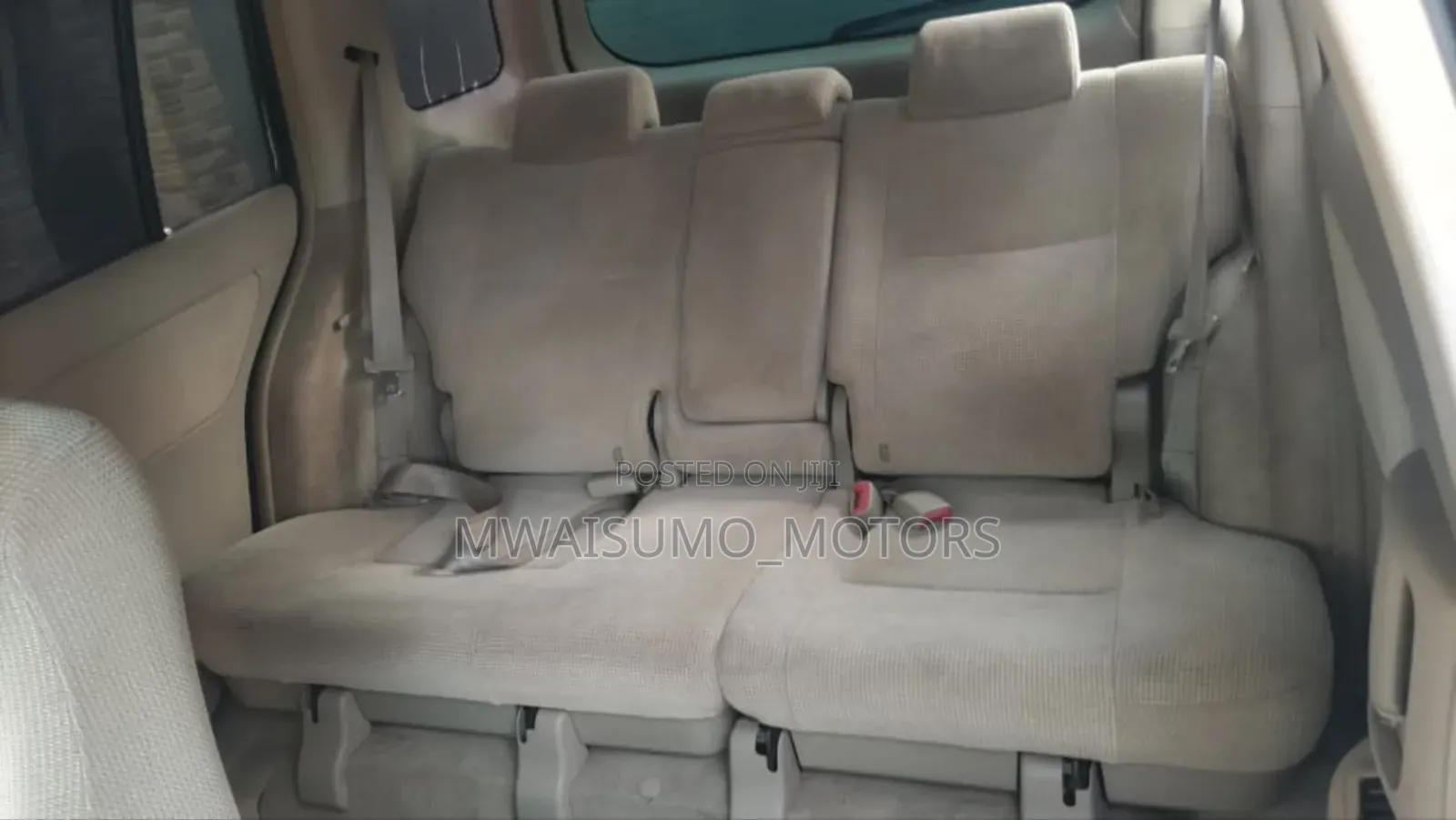 Toyota Raum 2003 Gold